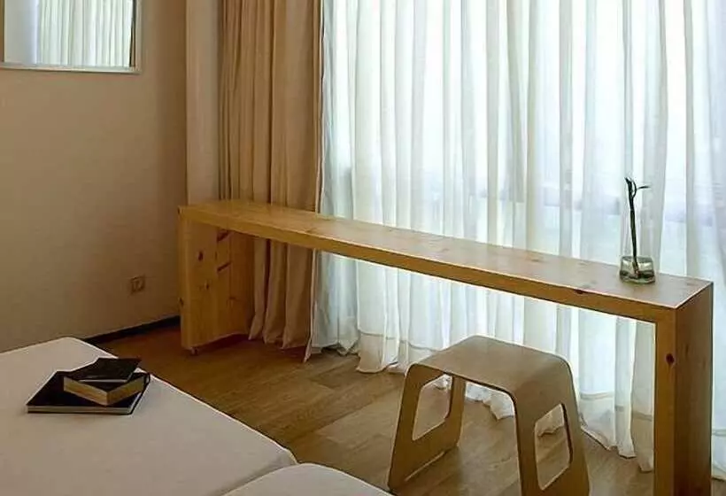 ホテル La Plaza Ii