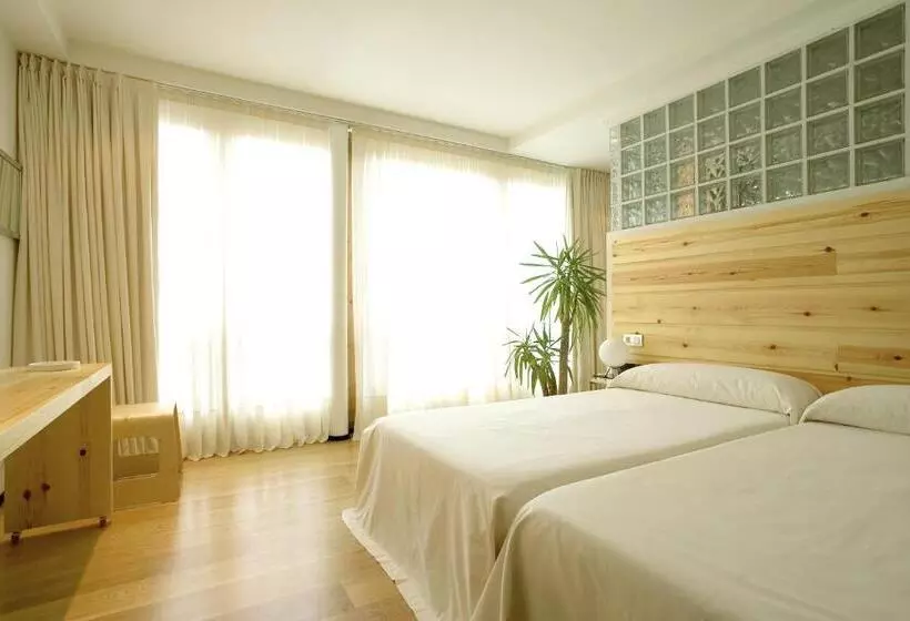 ホテル La Plaza Ii