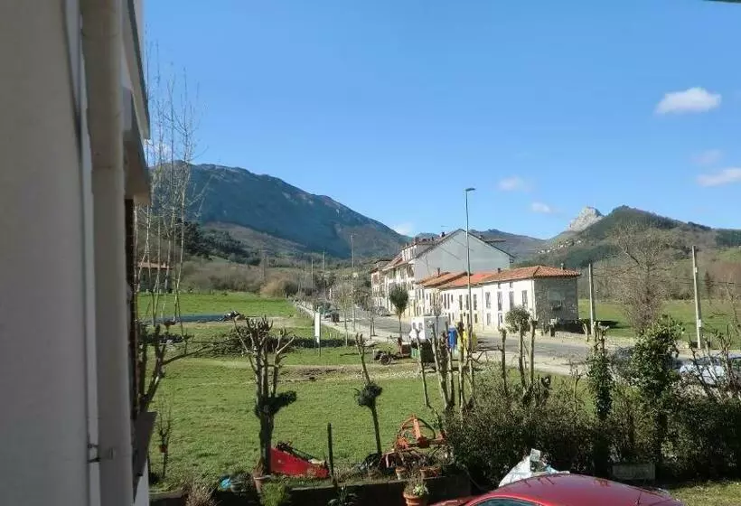 Hotel Rural Villa Elena
