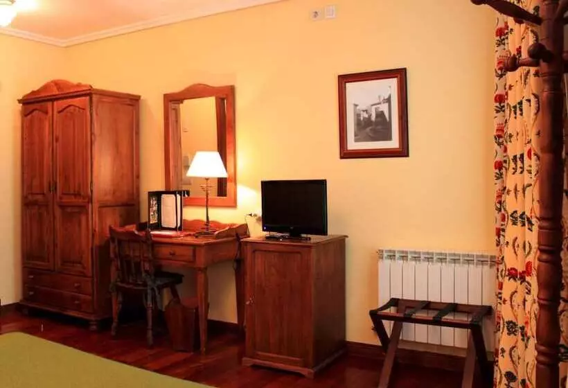 ホテル San Clemente By Pousadas De Compostela