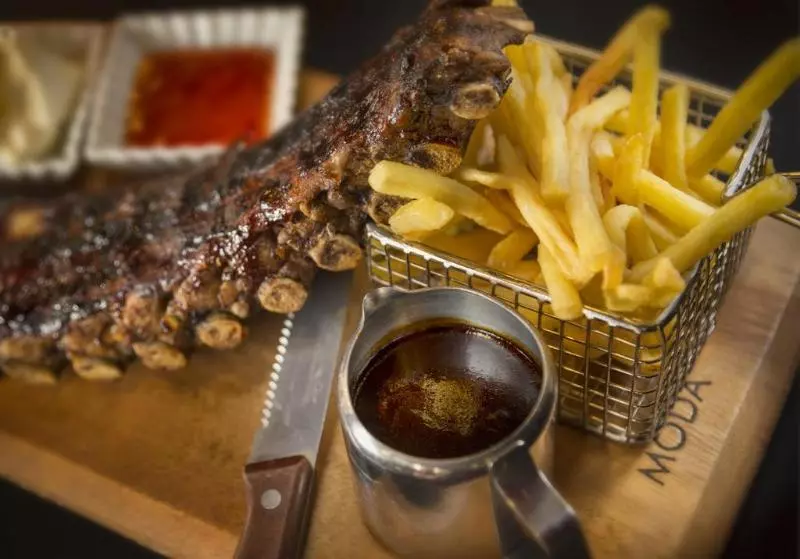 בית מלון כפרי Adelaide Inn