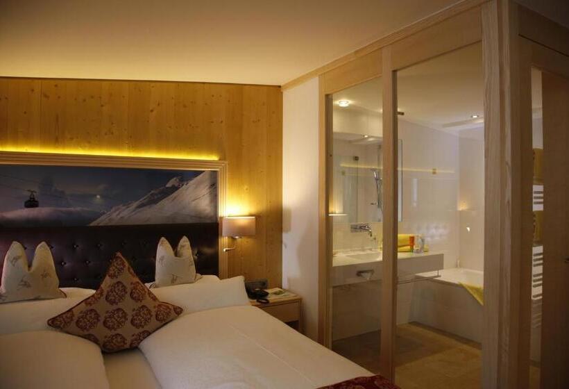 فندق Arlberghaus