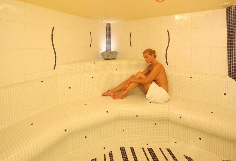 فندق Arlberghaus