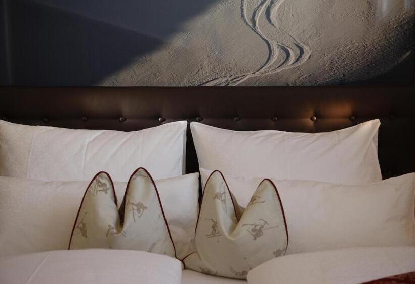 فندق Arlberghaus