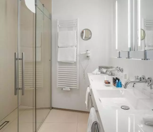 בית מלון כפרי Bergkristall Oberlech