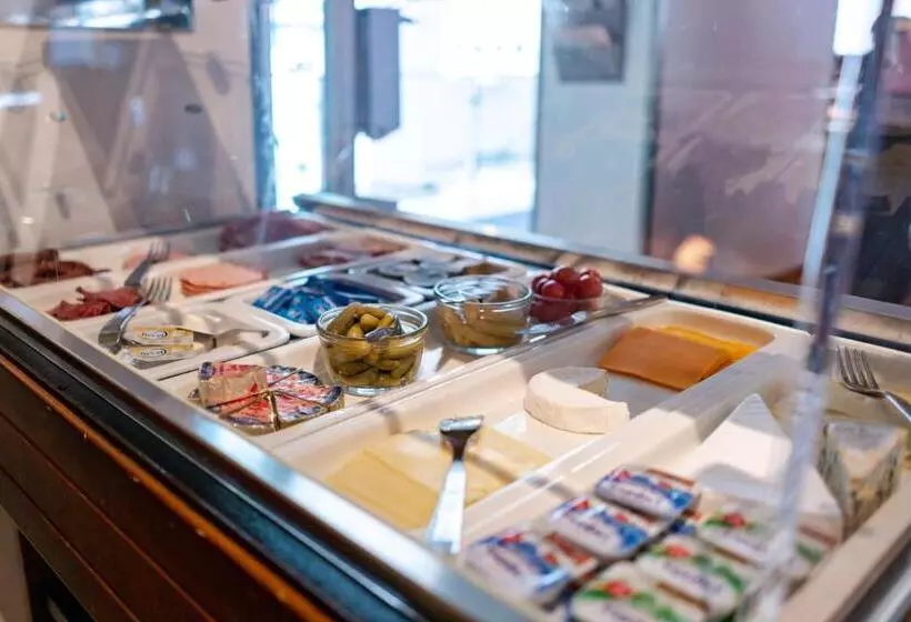 Отель Binders Budget Citymountain