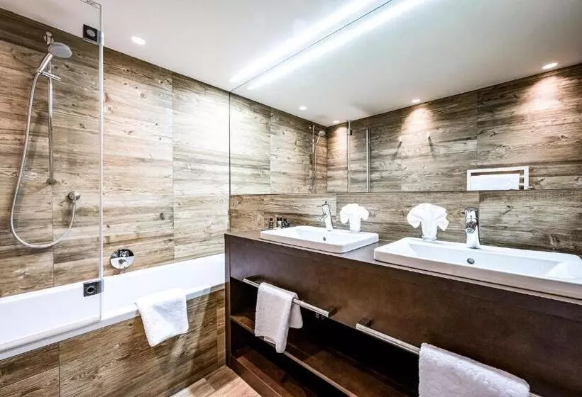 Отель Edelweiss & Gurgl