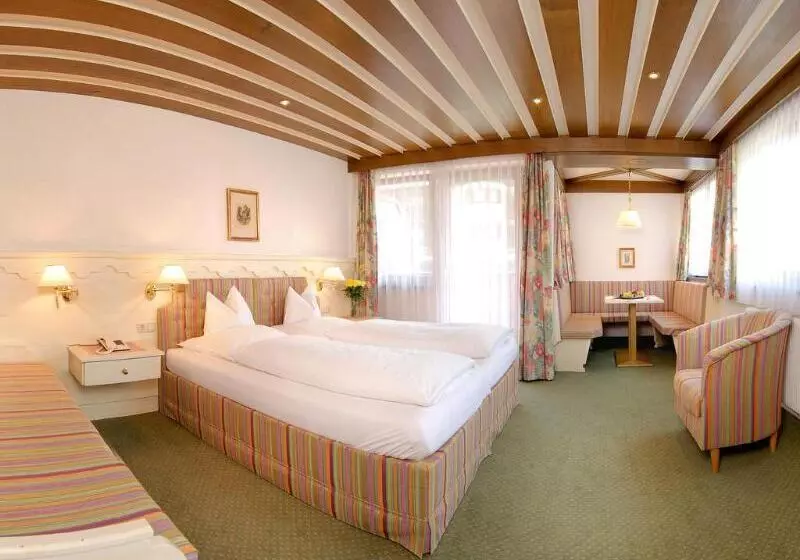 호텔 Strass   Sport & Spa