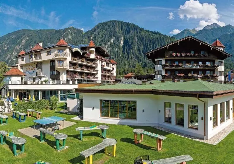 호텔 Strass   Sport & Spa