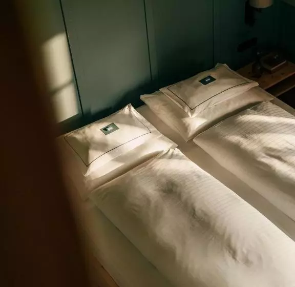 Hirschen   Fine Hotel, Restaurant & Spa