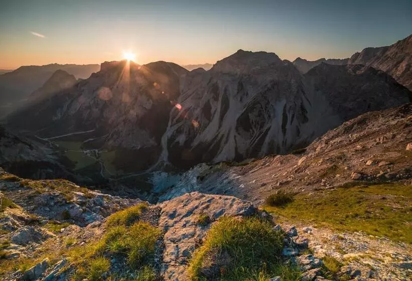 Отель Gramai Alm Alpengenuss & Natur Spa