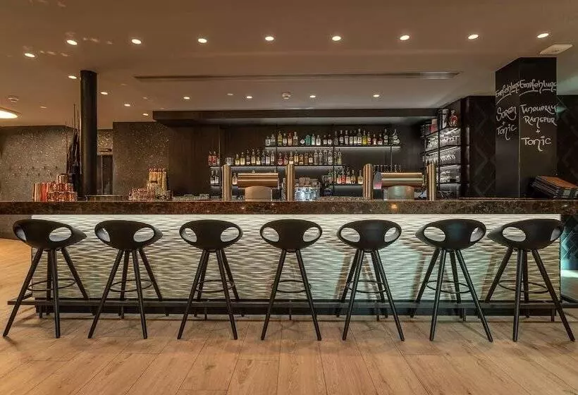 Отель Grauer Bar