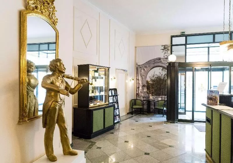 호텔 Johann Strauss