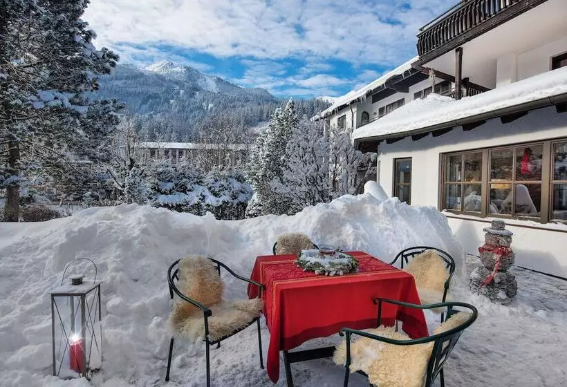 Отель Johannesbad  St. Georg