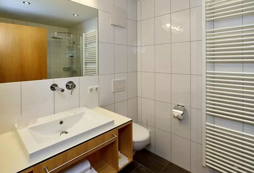 Hotell Monika & Montafon Chalets