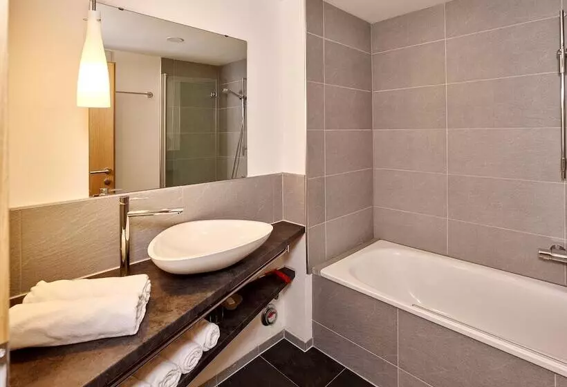 Hotell Monika & Montafon Chalets