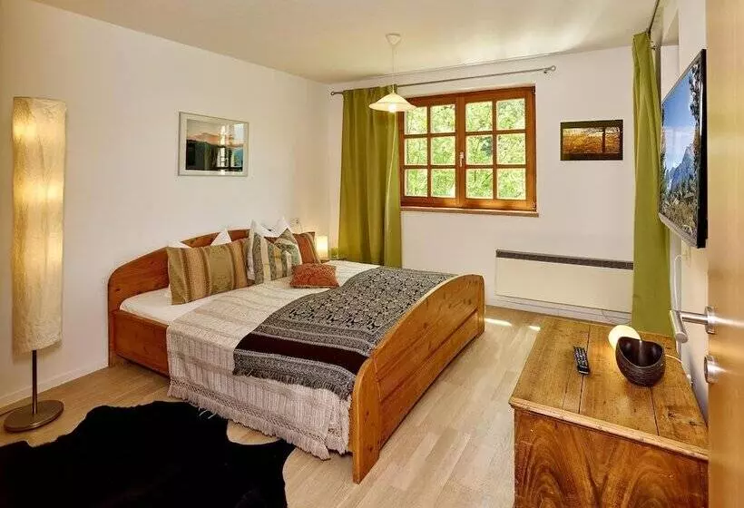 Hotell Monika & Montafon Chalets