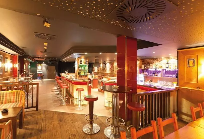 Отель Tannbergerhof Im Zentrum Von Lech