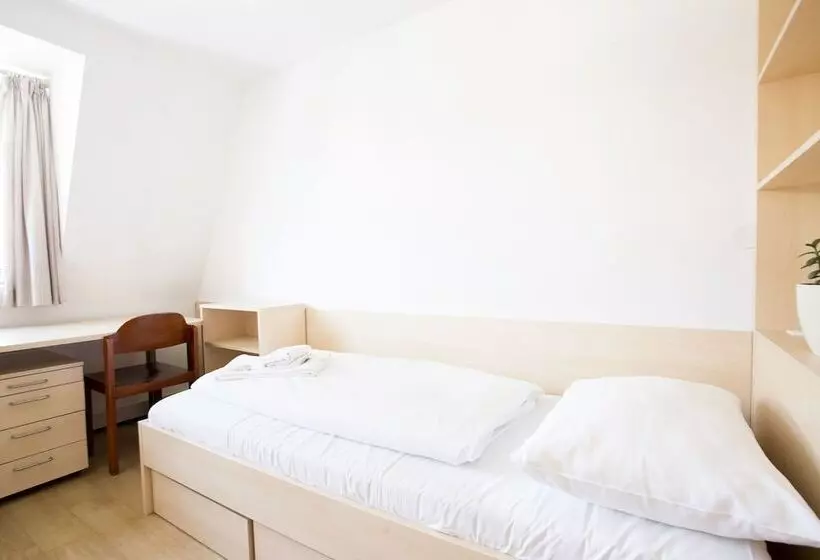 مسافرخانه Mynext Riverside Hotel Salzburg