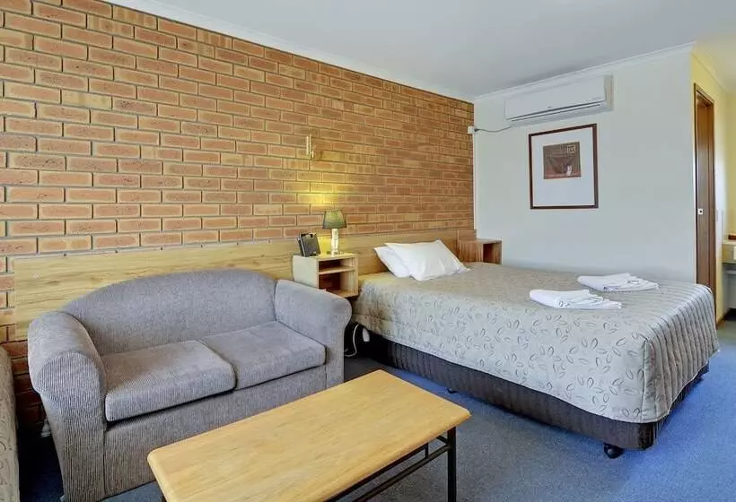 Tree Rose Motel Morwell