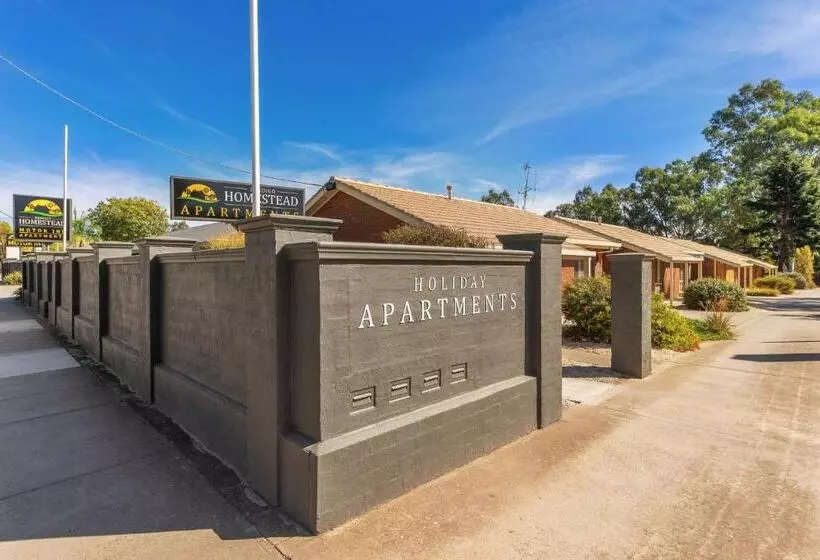 Homestead Motor Inn & Apartments