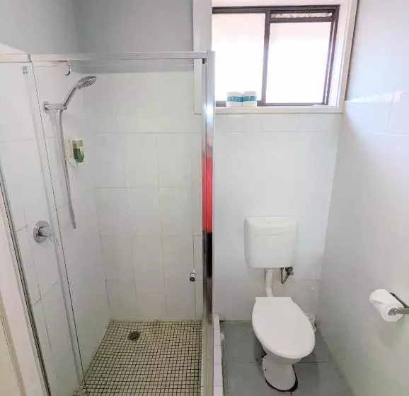 Homestead Motor Inn & Apartments