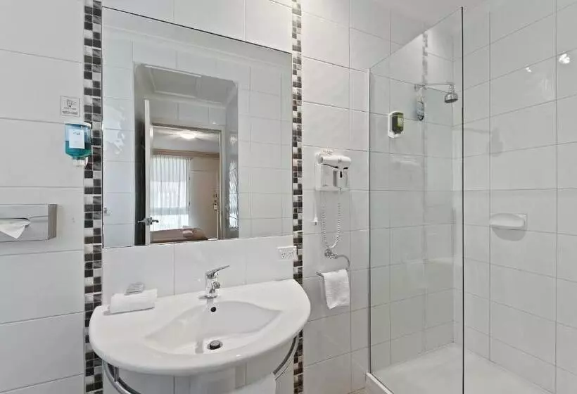 Homestead Motor Inn & Apartments