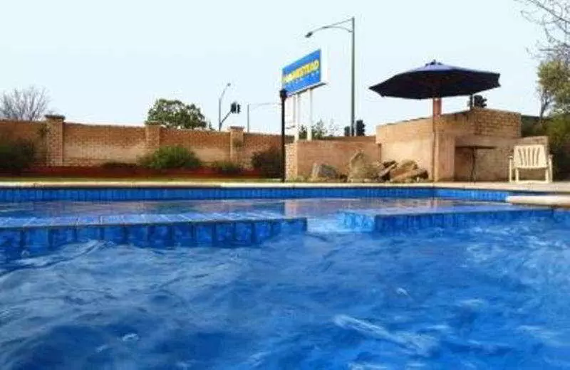Homestead Motor Inn & Apartments