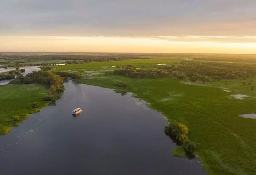 Отель Cooinda Lodge Kakadu