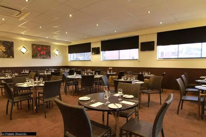 Gateway Hotel By Nightcap Plus