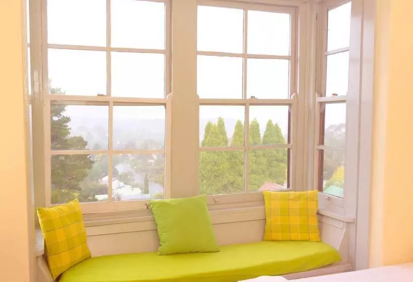 בית מלון כפרי Katoomba Mountain Lodge