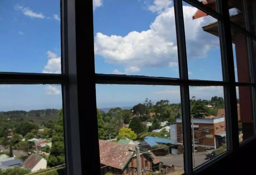 בית מלון כפרי Katoomba Mountain Lodge
