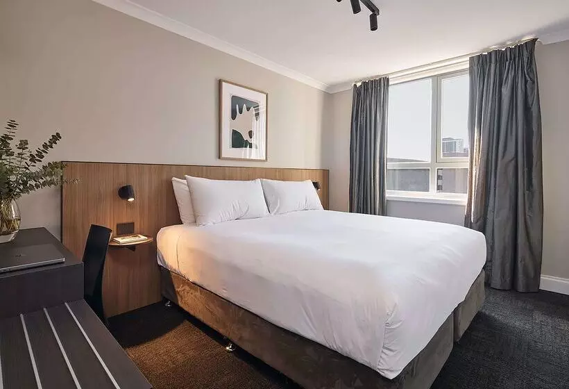 Pensione Hotel Perth
