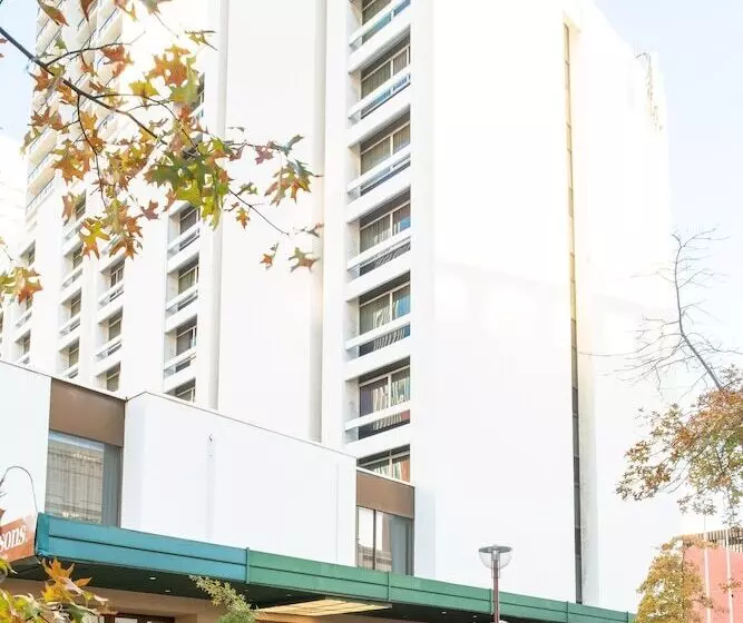 酒店 Seasons Of Perth