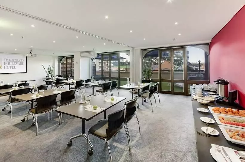 فندق The Sydney Boulevard