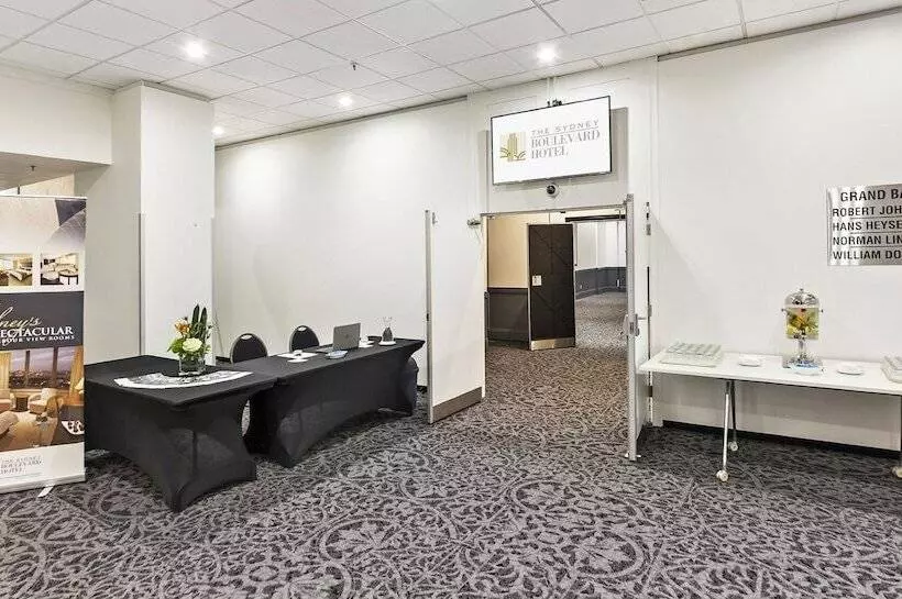 فندق The Sydney Boulevard