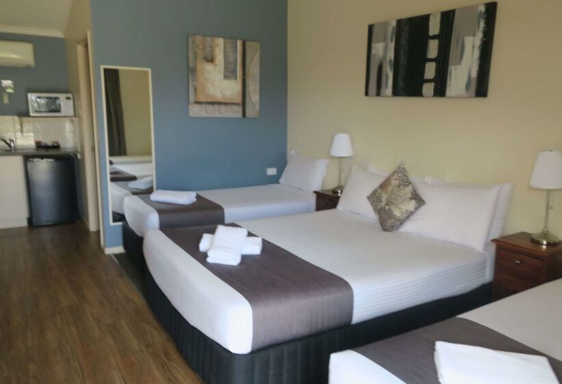 Motel Caboolture Central Motor Inn, Sure Stay Collection By Bw