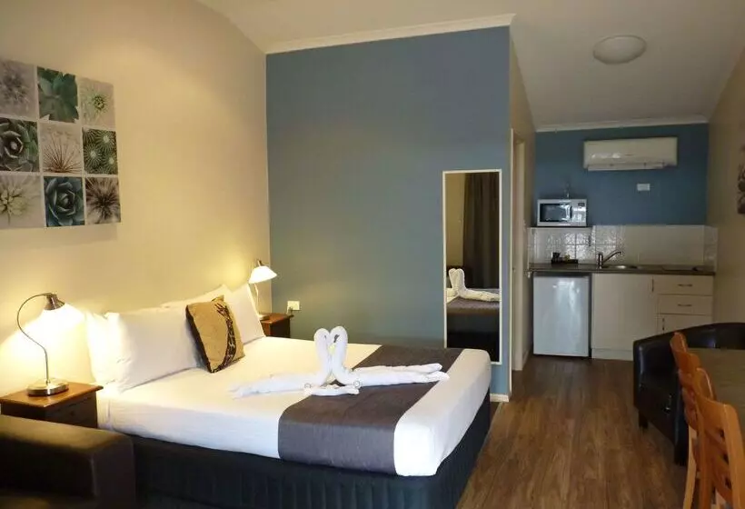 Motel Caboolture Central Motor Inn, Sure Stay Collection By Bw