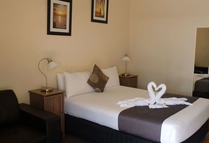 Motel Caboolture Central Motor Inn, Sure Stay Collection By Bw