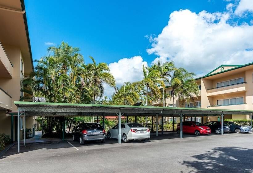 Tradewinds Mcleod Holiday Apartments