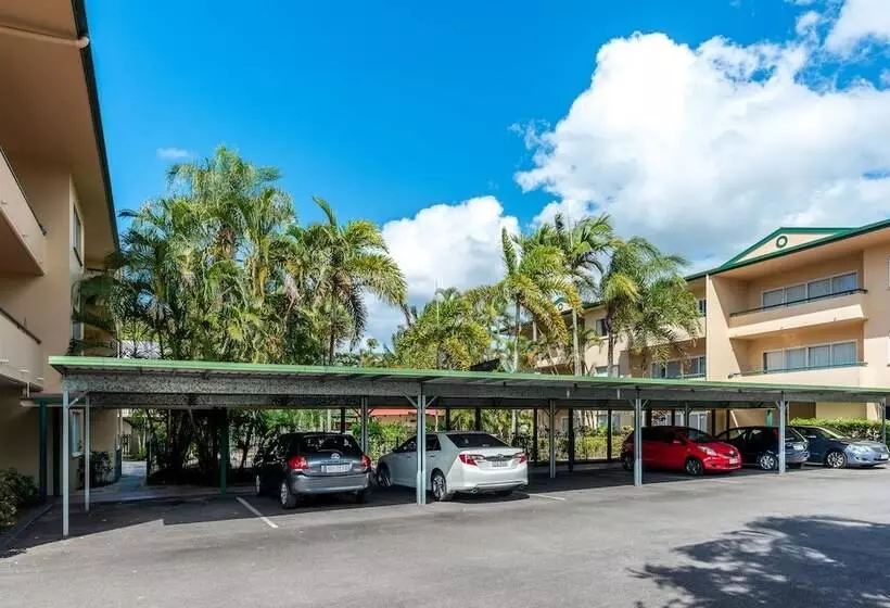 Tradewinds Mcleod Holiday Apartments