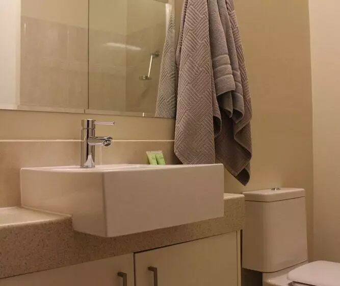 Bayview Motel Rosebud/rye