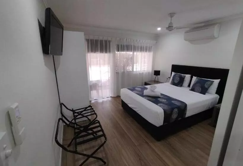 Cascade Motel In Townsville