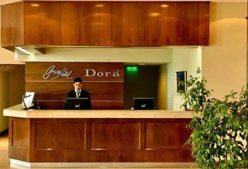 هتل Dorá