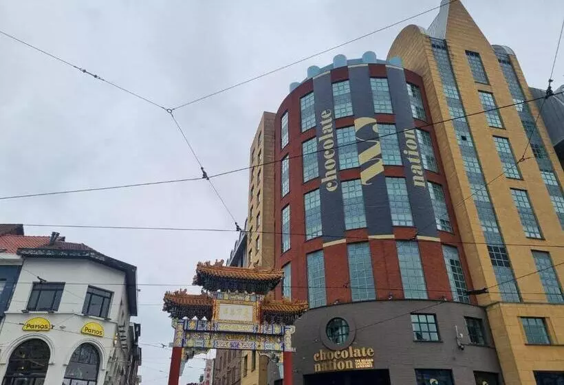 Holiday Inn Express Antwerp - City Centre, an IHG Hotel