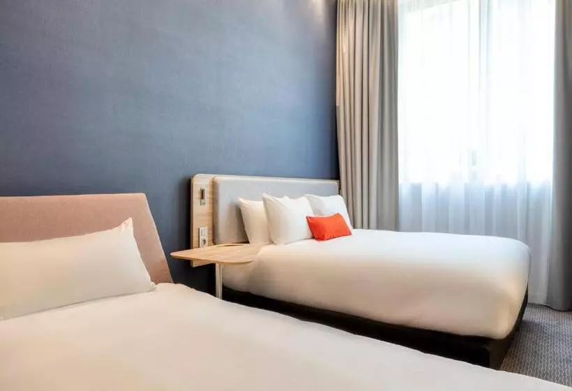 Holiday Inn Express Antwerp - City Centre, an IHG Hotel