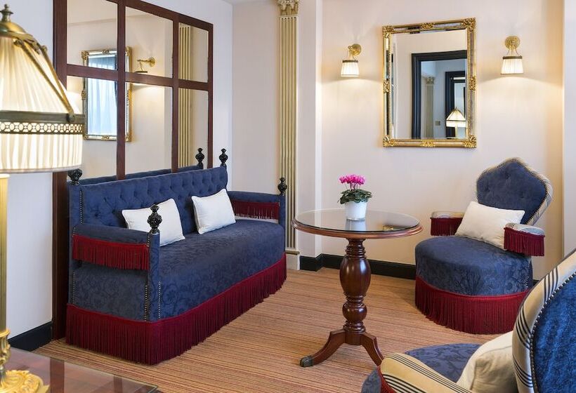 هتل Barsey By Warwick