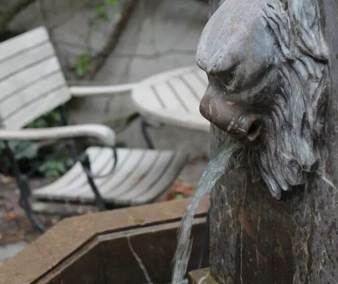 Boutique Hotel De Castillion Small Elegant Family