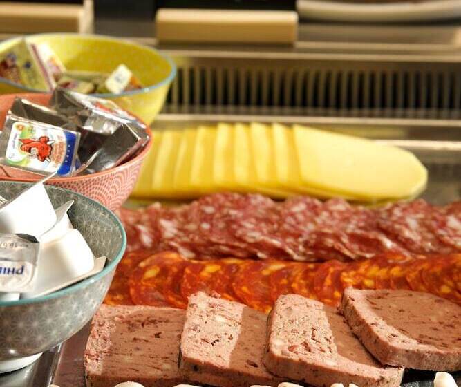 Boutique Hotel De Castillion Small Elegant Family