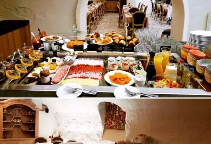 Boutique Hotel De Castillion Small Elegant Family